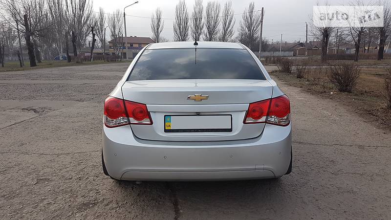 Седан Chevrolet Cruze 2012 в Кривому Розі