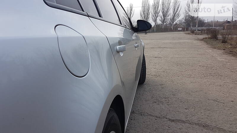 Седан Chevrolet Cruze 2012 в Кривому Розі