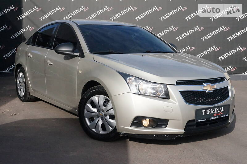 Седан Chevrolet Cruze 2013 в Одесі