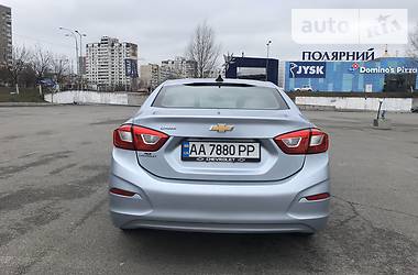 Седан Chevrolet Cruze 2017 в Киеве