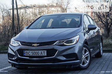 Седан Chevrolet Cruze 2018 в Львове