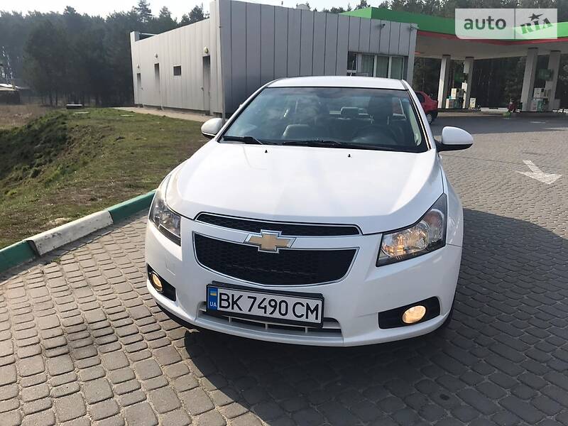Седан Chevrolet Cruze 2010 в Бродах