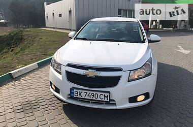 Седан Chevrolet Cruze 2010 в 