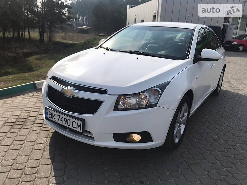 Седан Chevrolet Cruze 2010 в Бродах