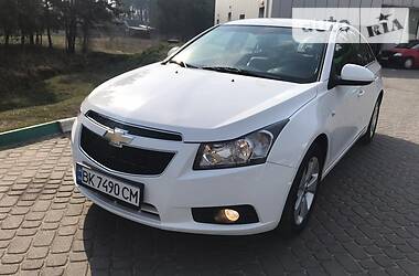 Седан Chevrolet Cruze 2010 в 