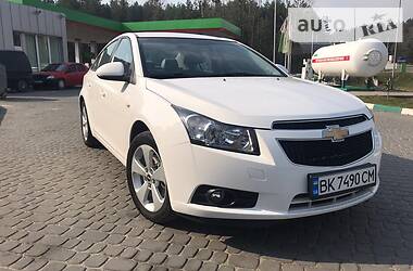 Седан Chevrolet Cruze 2010 в 