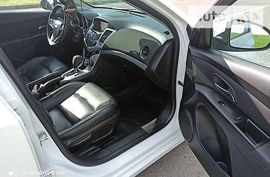 Седан Chevrolet Cruze 2014 в Ровно