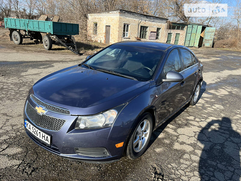 Седан Chevrolet Cruze 2012 в Радомышле