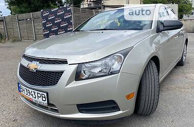 Седан Chevrolet Cruze 2014 в Одесі