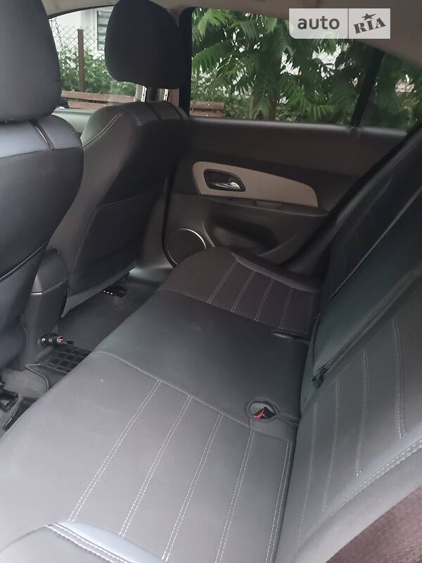 Седан Chevrolet Cruze 2009 в Львове фото 6 Седан Chevrolet Cruze 2009 в Львове