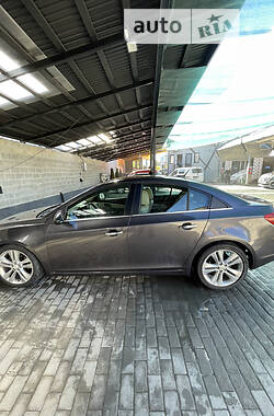 Седан Chevrolet Cruze 2011 в Тернополе