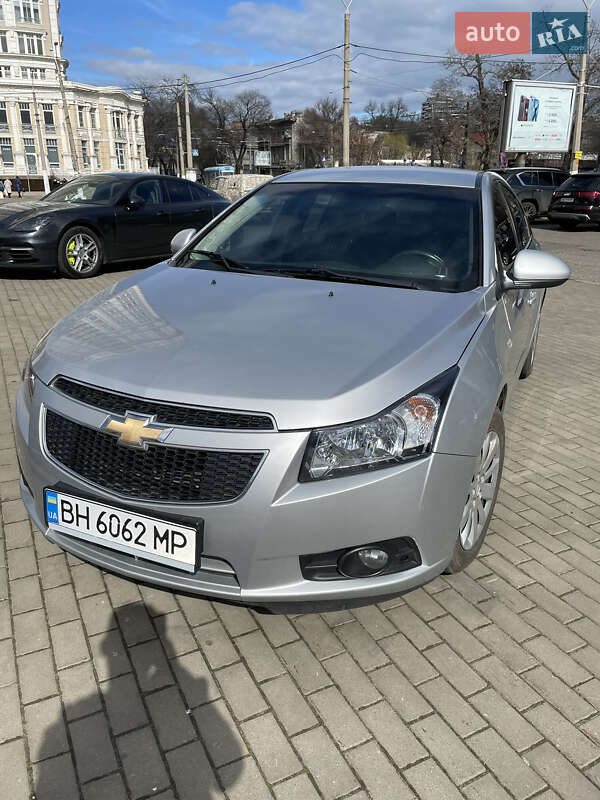 Chevrolet Cruze 2012