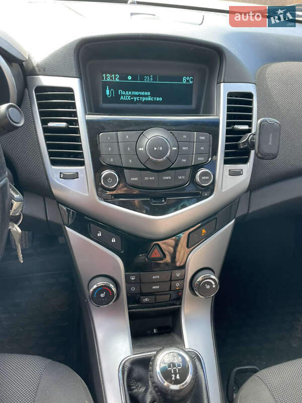 Седан Chevrolet Cruze 2012 в Болграді