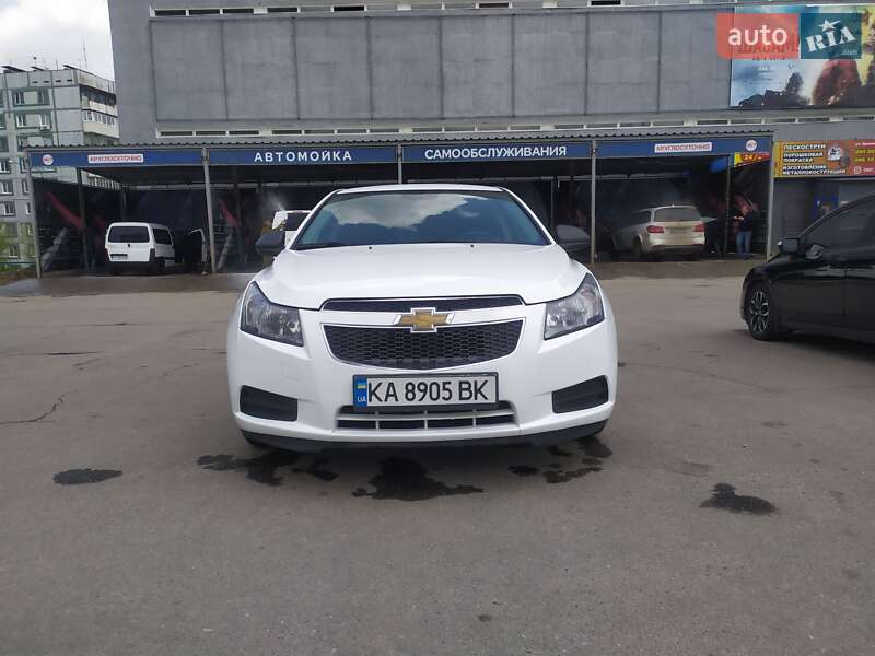 Седан Chevrolet Cruze 2013 в Запоріжжі