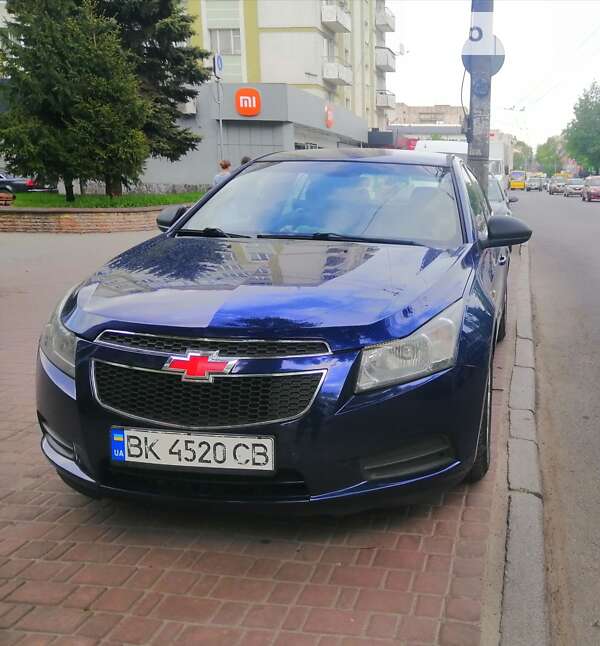 Седан Chevrolet Cruze 2012 в Рівному