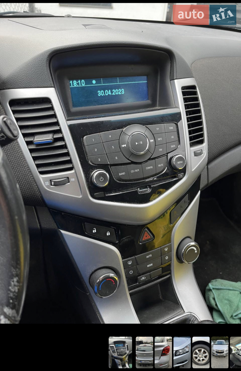 2012 Chevrolet Cruze - мініатюра 24