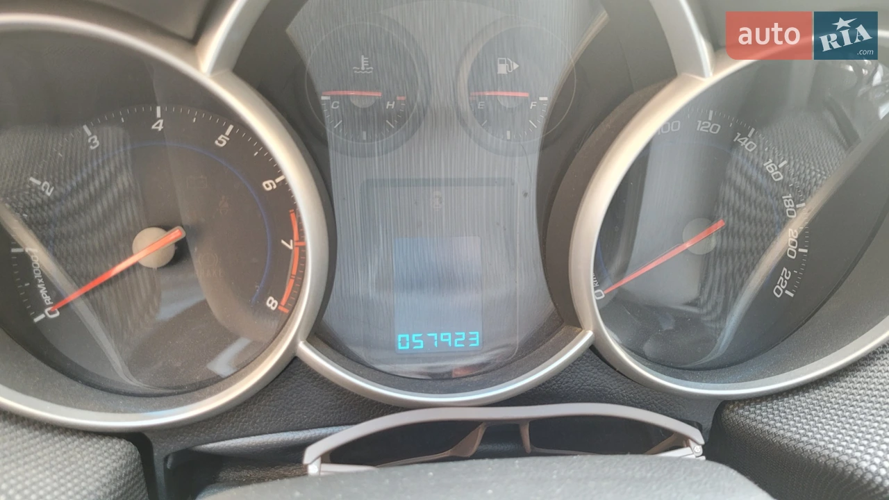 2011 Chevrolet Cruze - мініатюра 16