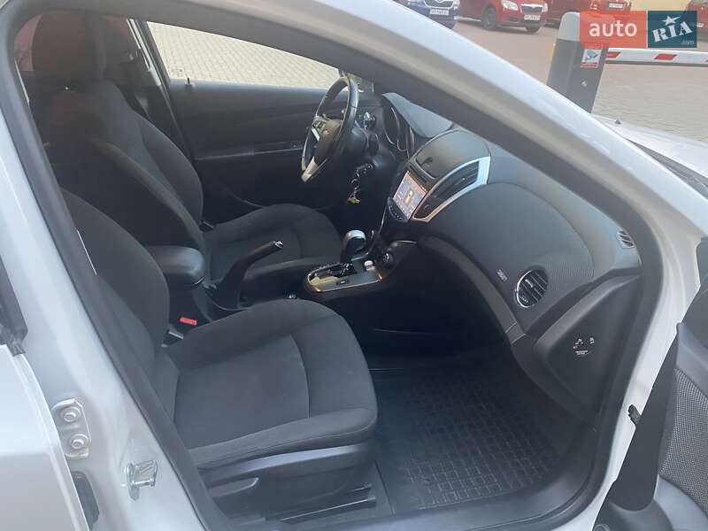 Хетчбек Chevrolet Cruze 2012 в Києві