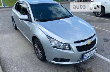 Хэтчбек Chevrolet Cruze 2012 в Киеве