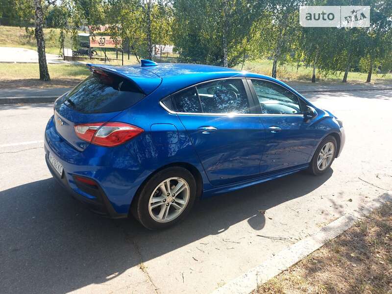 Хетчбек Chevrolet Cruze 2016 в Запоріжжі