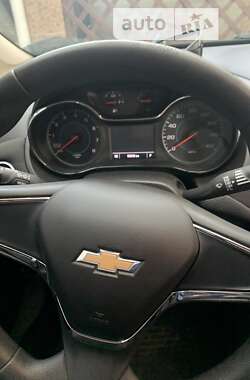 Седан Chevrolet Cruze 2016 в Сумах