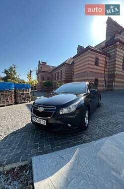 Седан Chevrolet Cruze 2010 в Львові