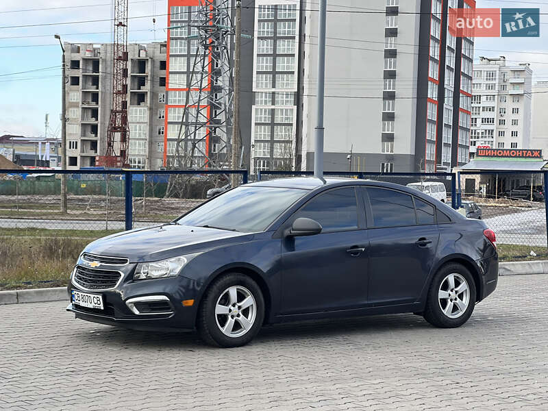 Седан Chevrolet Cruze 2015 в Чернигове