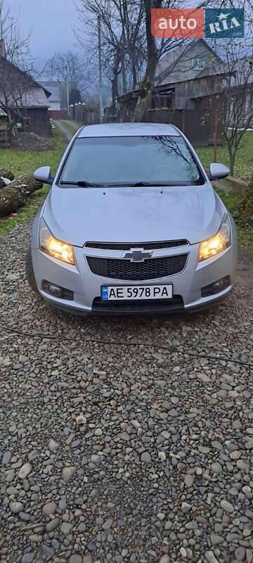 Седан Chevrolet Cruze 2009 в Тячеве