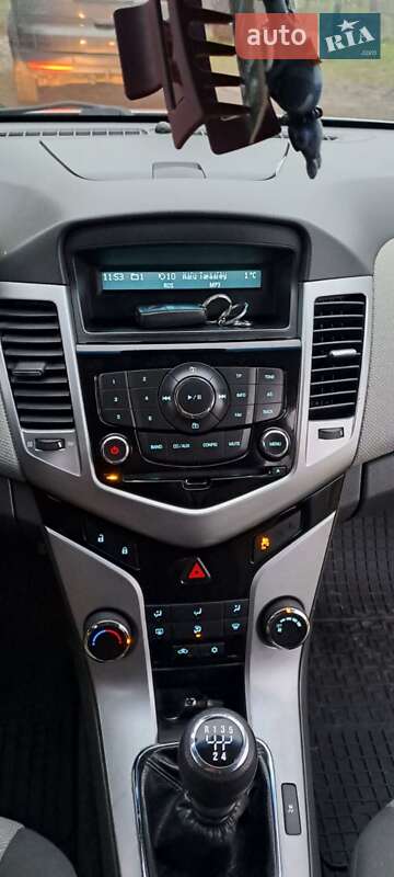 Седан Chevrolet Cruze 2009 в Тячеве