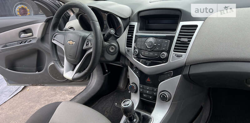 Седан Chevrolet Cruze 2010 в Борисполі