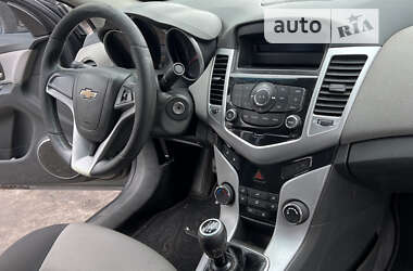 Седан Chevrolet Cruze 2010 в 