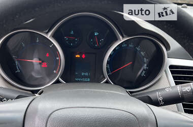 Седан Chevrolet Cruze 2010 в 