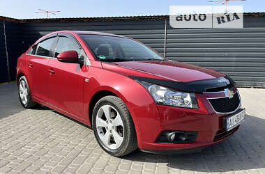 Седан Chevrolet Cruze 2010 в Киеве