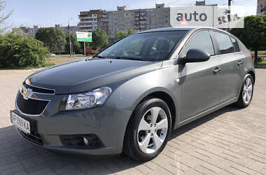 Хэтчбек Chevrolet Cruze 2011 в Запорожье