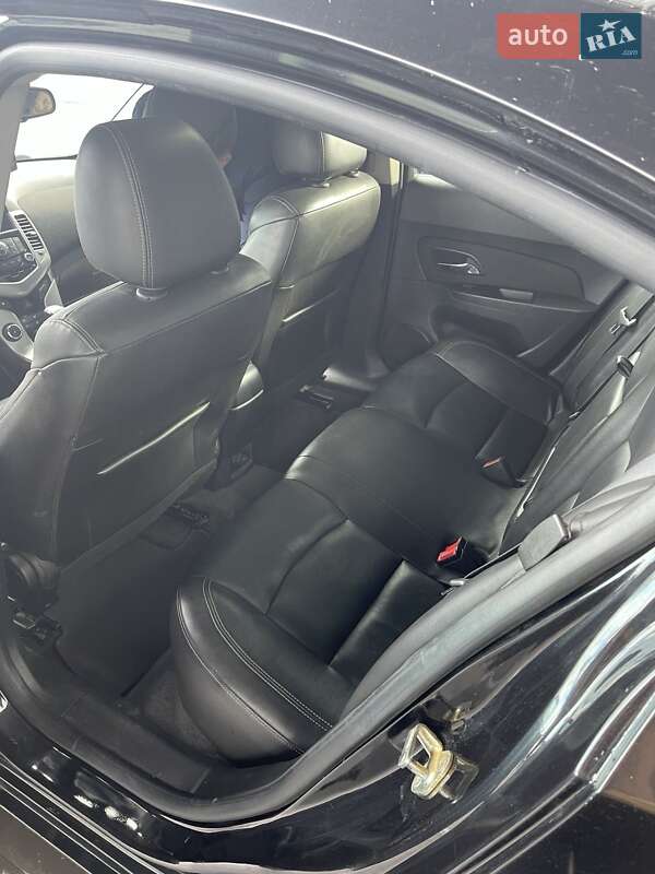 Седан Chevrolet Cruze 2014 в Киеве