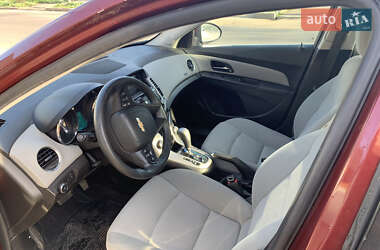 Седан Chevrolet Cruze 2015 в Бершаді