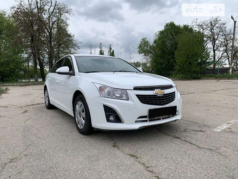 Седан Chevrolet Cruze 2014 в Кропивницком