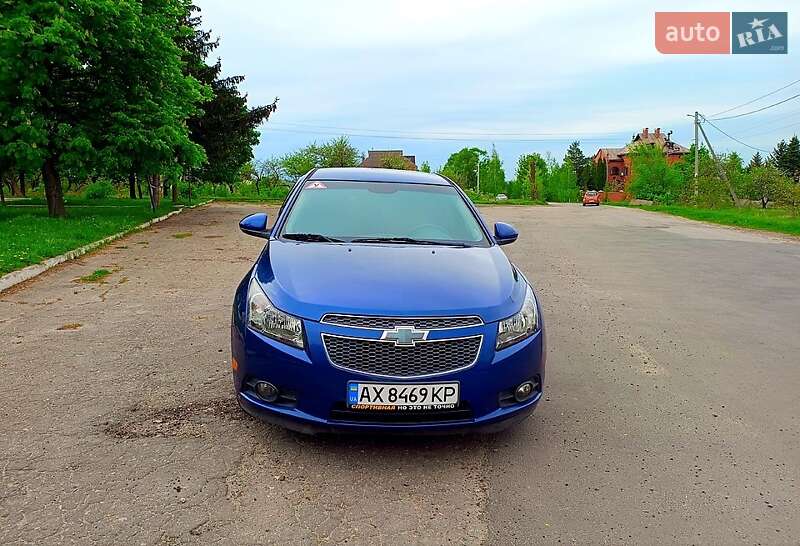 Седан Chevrolet Cruze 2012 в Харькове