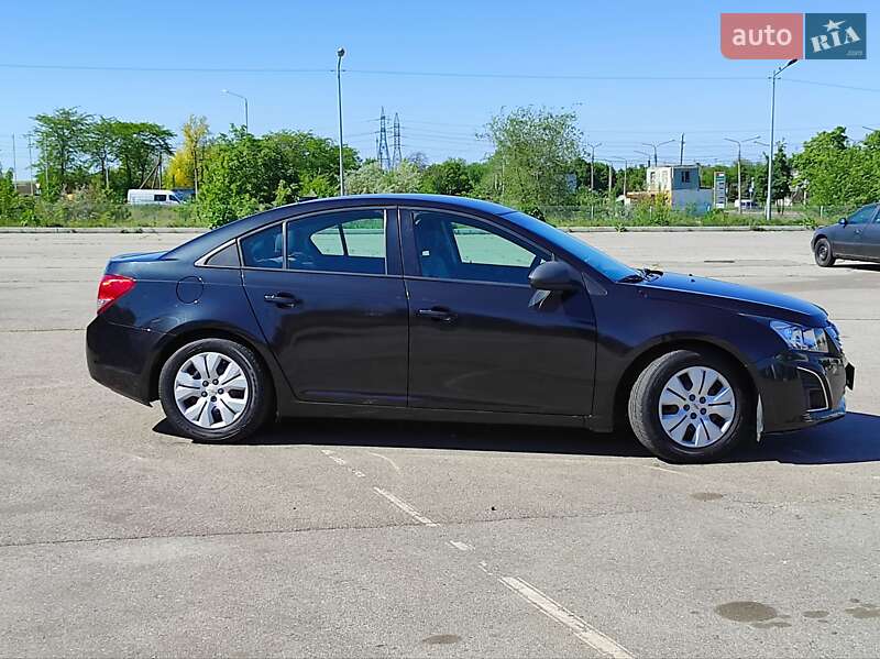 Седан Chevrolet Cruze 2014 в Запорожье