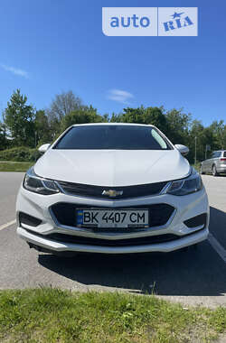 Седан Chevrolet Cruze 2018 в Луцке