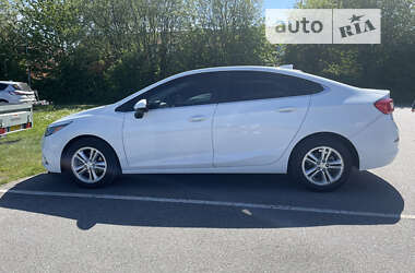 Седан Chevrolet Cruze 2018 в Луцке