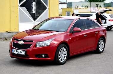 Седан Chevrolet Cruze 2011 в Львове