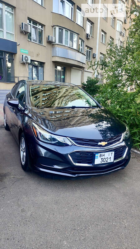 Седан Chevrolet Cruze 2017 в Одесі