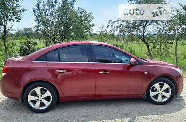 Седан Chevrolet Cruze 2011 в Львові