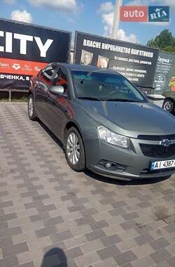 Седан Chevrolet Cruze 2011 в Лубнах