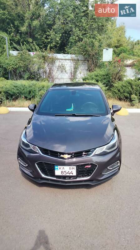Седан Chevrolet Cruze 2017 в Киеве