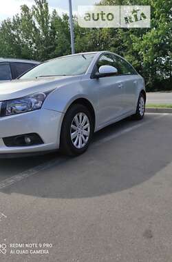 Седан Chevrolet Cruze 2011 в Умани