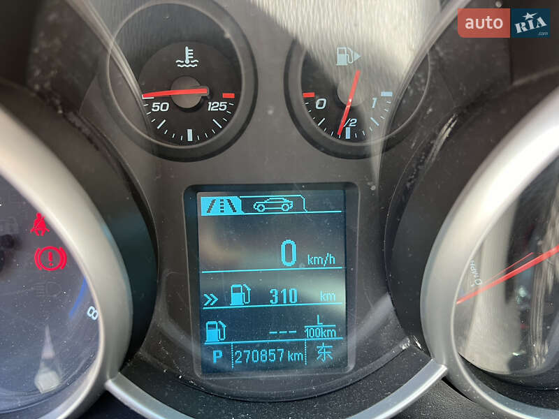 Седан Chevrolet Cruze 2013 в Киеве