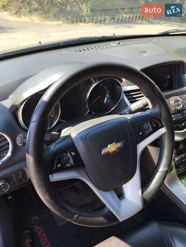 Седан Chevrolet Cruze 2011 в Верхньодніпровську