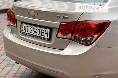 Седан Chevrolet Cruze 2011 в Ивано-Франковске